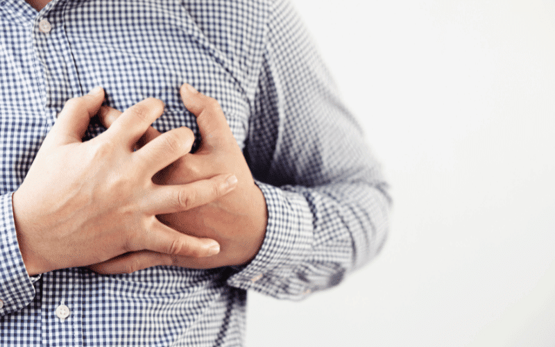 Chest Pain and Pressure The Cardiovascular Consequences of Acute Kidney Disease