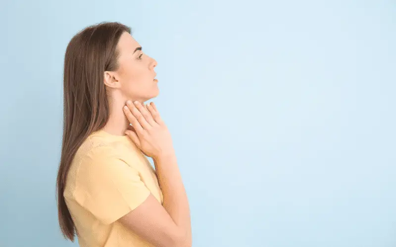 Neck Discomfort The Early Herald of Subacute Thyroiditis