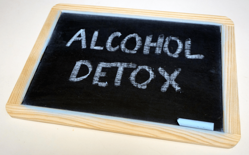 The Role of Detoxification in Managing Alcohol-Related Dementia