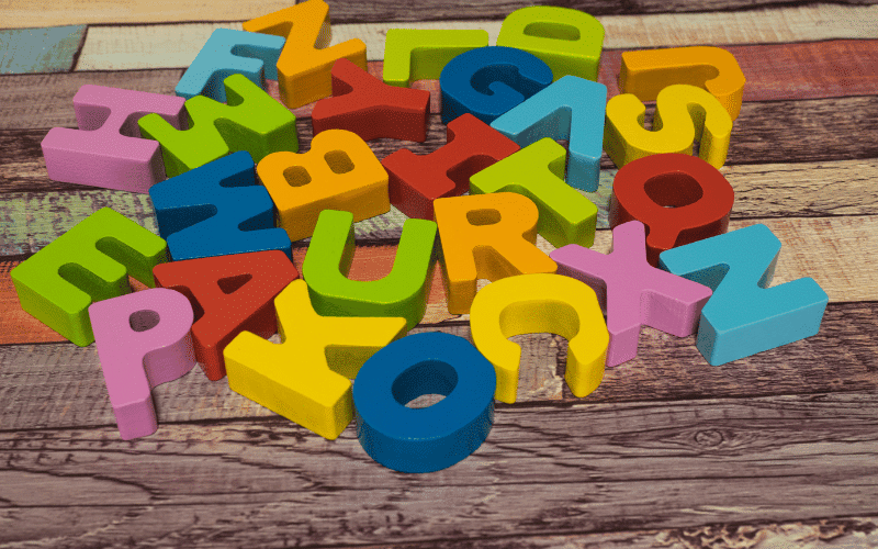 Inability to Name Letters The Alphabetic Puzzle of Anomic Aphasia